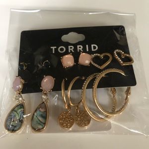 New 6 pack of Earrings from Torrid